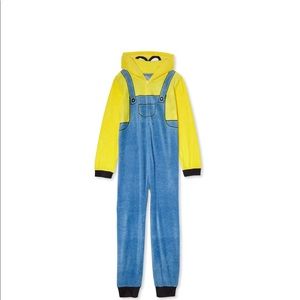 Minions Sleepwear. Age 6/7